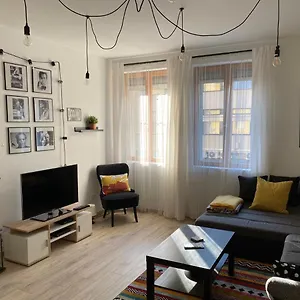 Apartman Bueno Eger